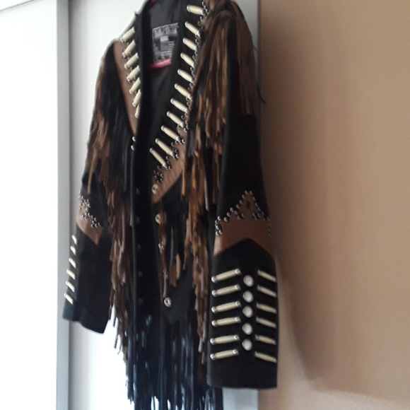 Jacket - Picture 4 of 4